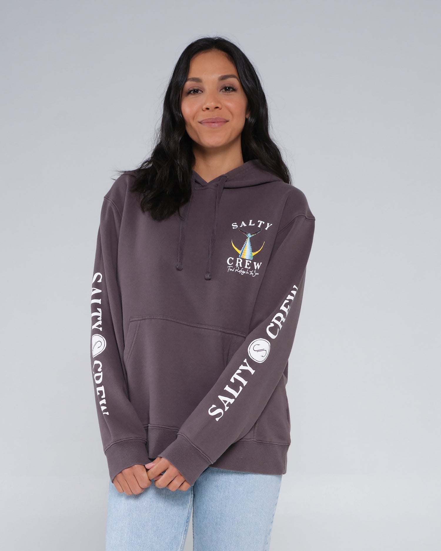 Black salty crew online hoodie