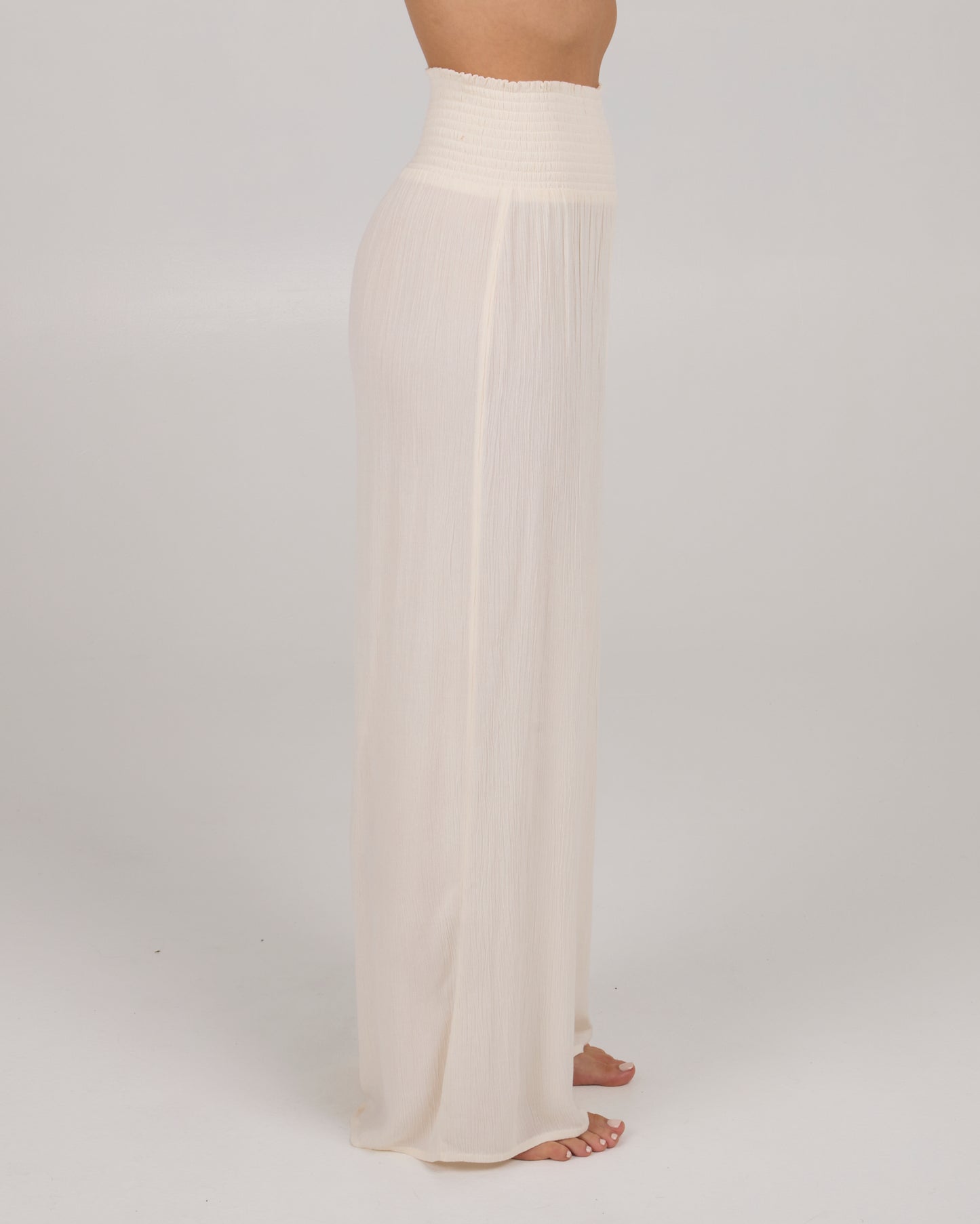 profile of Mainland Beach Pant - Off White