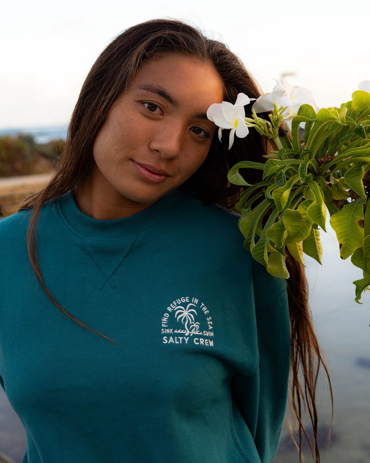 front detail of Sand Bar Kelp Crew